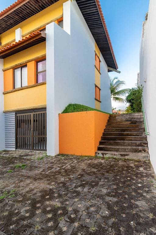 Ferienhaus für 7 Personen, mit Balkon und Garten sowie Pool, mit Haustier in Salvador