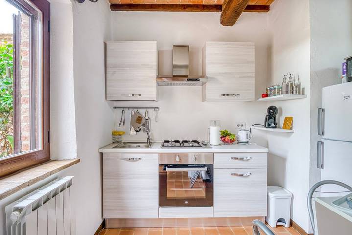 Ganze Wohnung, Ferienwohnung für 4 Personen mit Pool in Castiglione del Lago, Lago Trasimeno