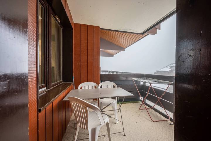 Apartamento entero, Apartamento 'L'escapade des sapins' con vistas a la montaña, piscina y balcón in La Plagne, La Plagne-Tarentaise