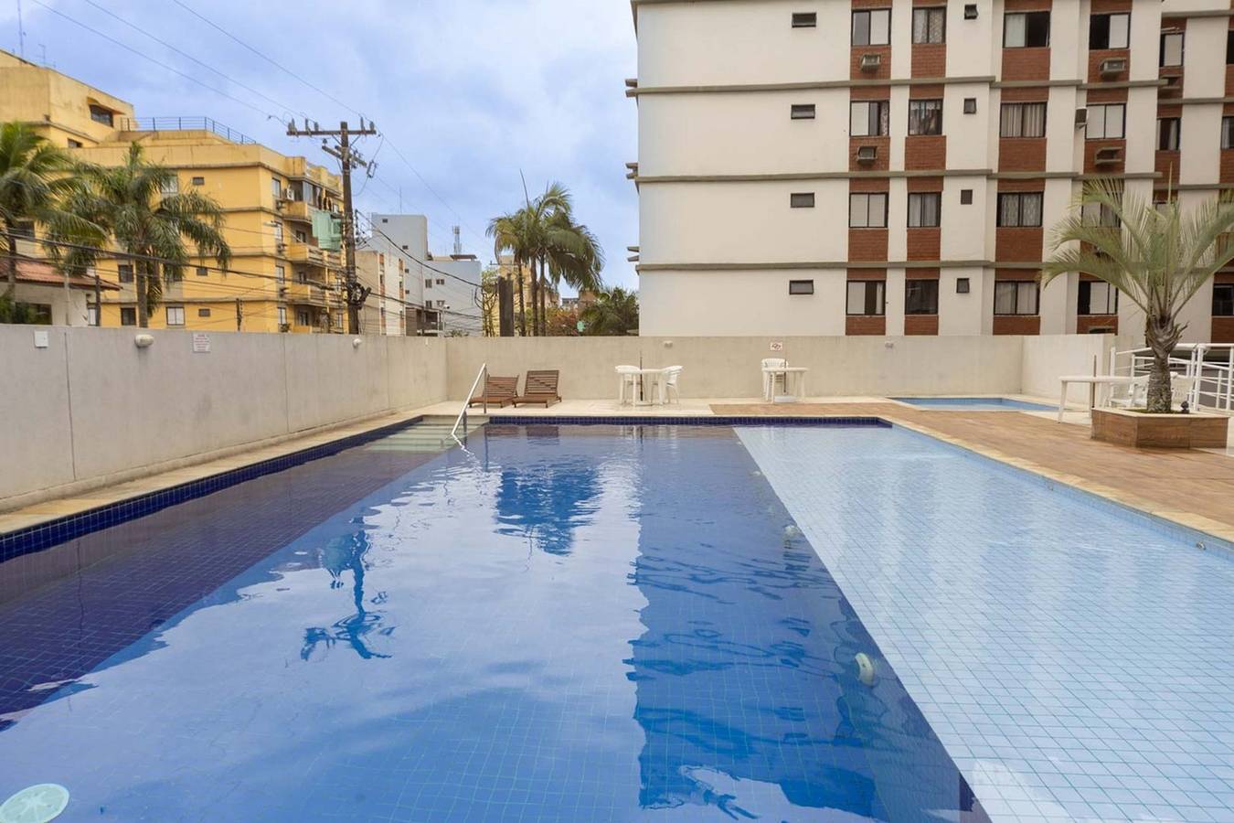 Ganze Wohnung, Apto c Piscina e Brinquedoteca a 400m da praia in Praia da Enseada (Guarujá), Baixada Santista