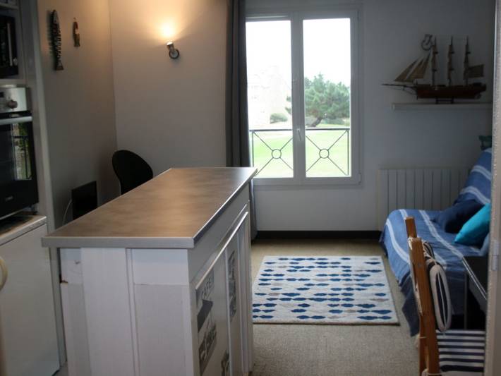 Gîte pour 4 personnes, avec piscine dans Kerjouanno - 4