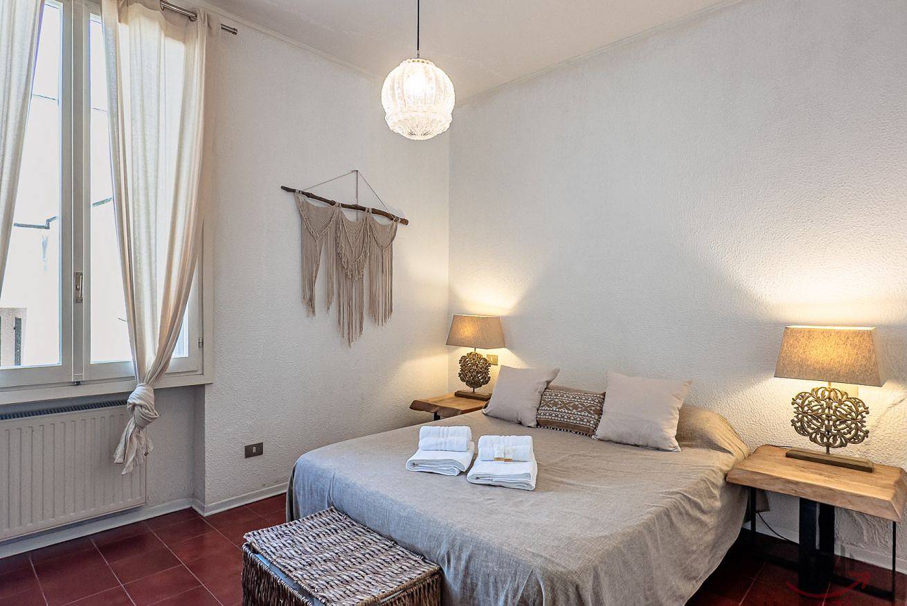 Appartamento intero, [Suite con Piscina] Free Garage • A/C • Smart Tv in Varazze (Città), Varazze