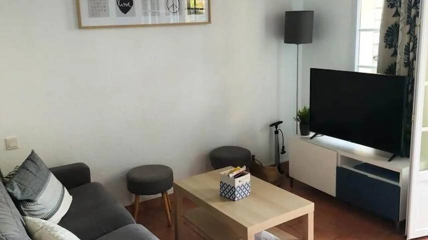 Gîte pour 7 personnes, avec Piscine dans Office De Tourisme De Moliets Et Maa