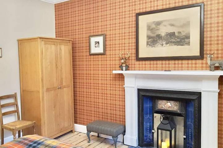 Ganze Wohnung, Award-winning & stylish - Caman House, in the heart of the Cairngorms. in Newtonmore, Cairngorms National Park