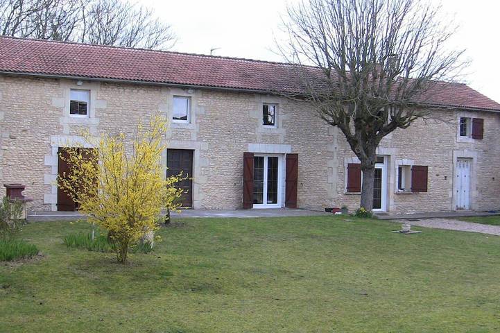 Appartement de vacances pour 6 personnes, avec jardin et piscine