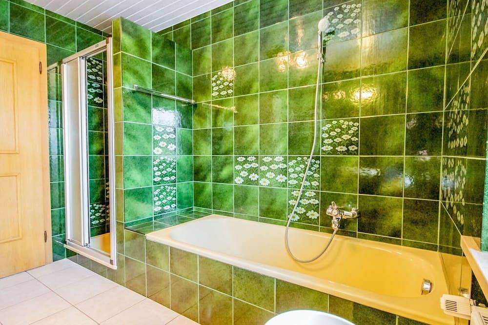 Geheel appartement, Gezellig appartement voor 7 personen met Wifi, Tv, balkon, panorama en huisdieren toegestaan in Stubai Alps, Axams