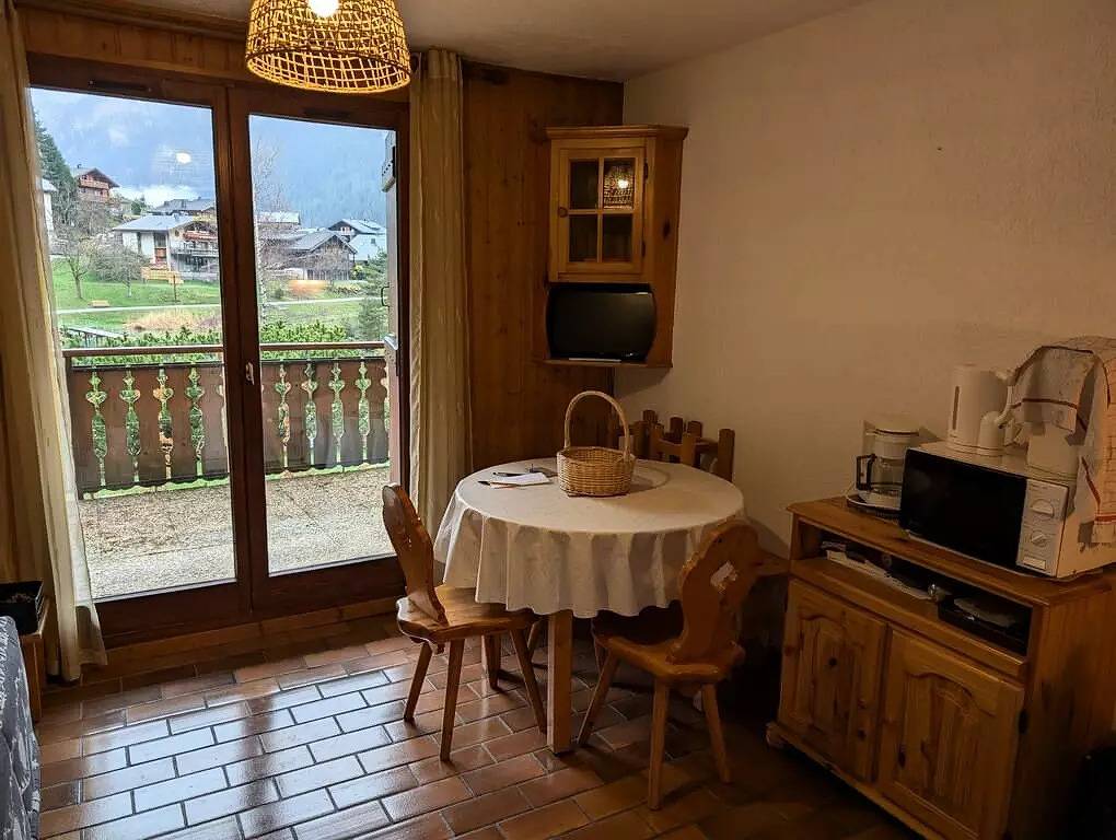 Entire apartment, 2 Rooms for 5 Persons in Châtel, Les Portes du Soleil