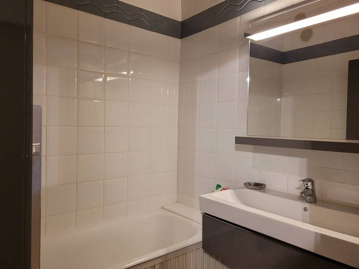 Entire apartment, Beautiful apt on slopes, 2 rooms, parking, Pra-Loup 1600 in Pra-Loup, Uvernet-Fours