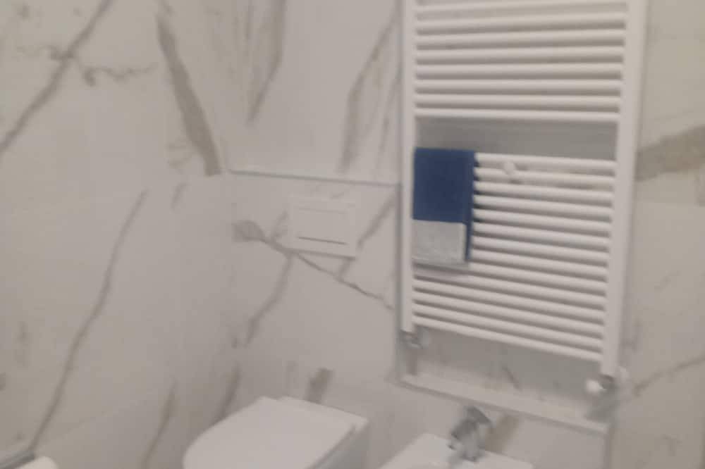 Holiday Home \"Mare e Lavanda\" with Sea View, Private Garden & Wi-Fi in Muggia, Carso