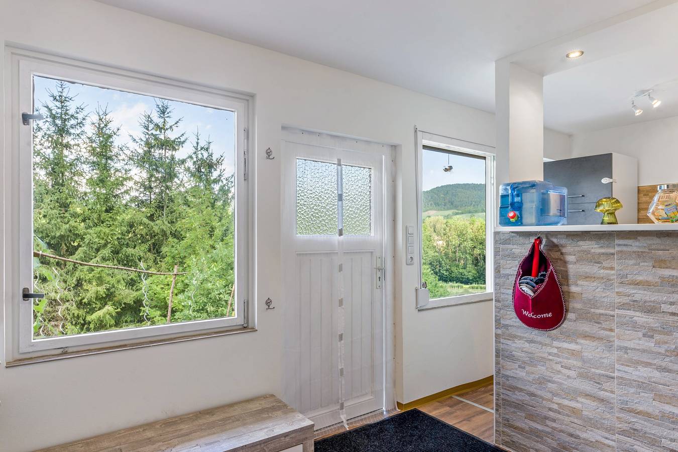Ganze Ferienwohnung, Tiny Home „Gartenidyll“ mit Bergblick, privater Terrasse und eigenem Garten in Altenberga, Saaleland