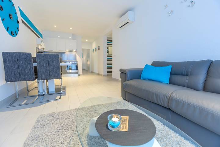 Ferienwohnung für 2 Personen, mit Pool und Sauna in Makarska
