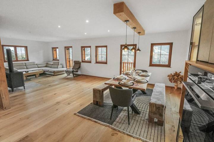 Chalet pour 10 personnes, avec jacuzzi et balcon