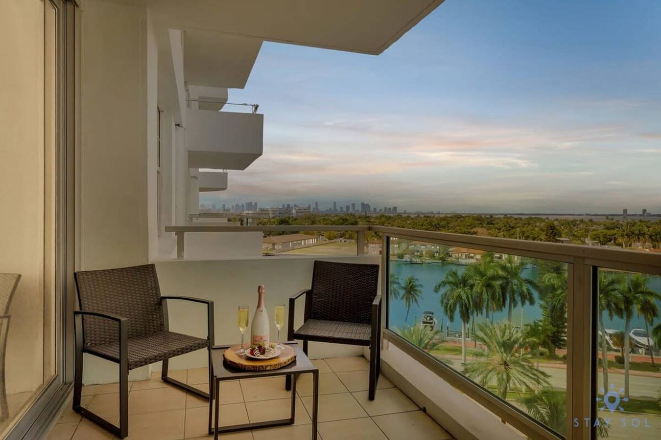 Appartamento intero, Bayfront View and Balcony Beachfront in Miami Beach, Florida