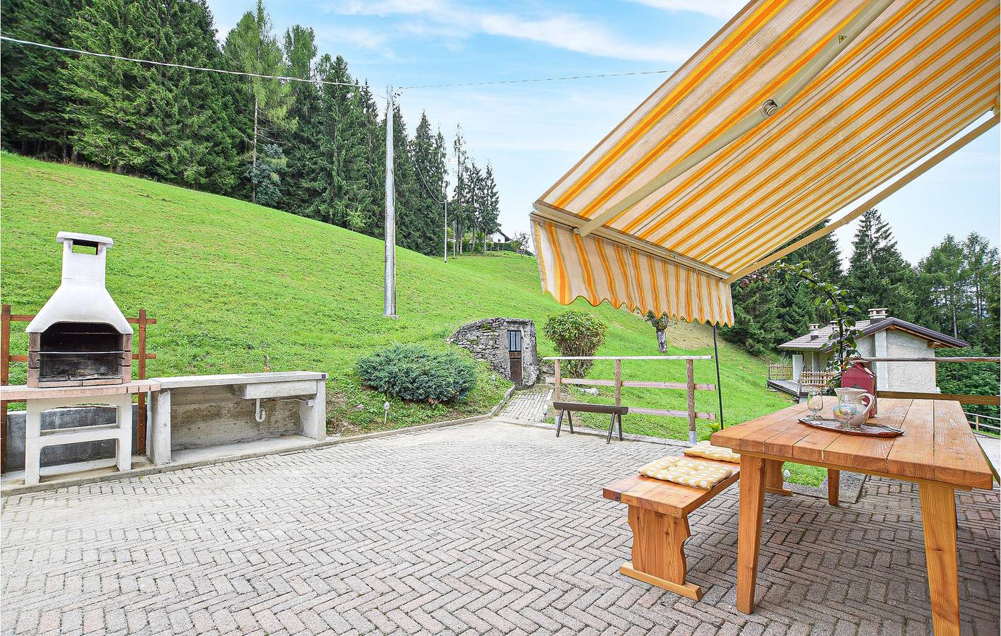 Appartement confortable de 160 m² avec parking gratuit et pêche in Sovramonte, Groupe Cimonega