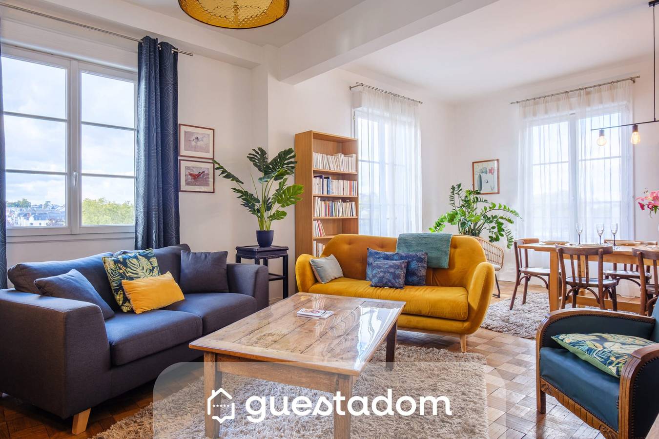 Apartamento entero, Le Bellevue - Centre ville - Wifi in Laval, Mayenne (desambiguación)