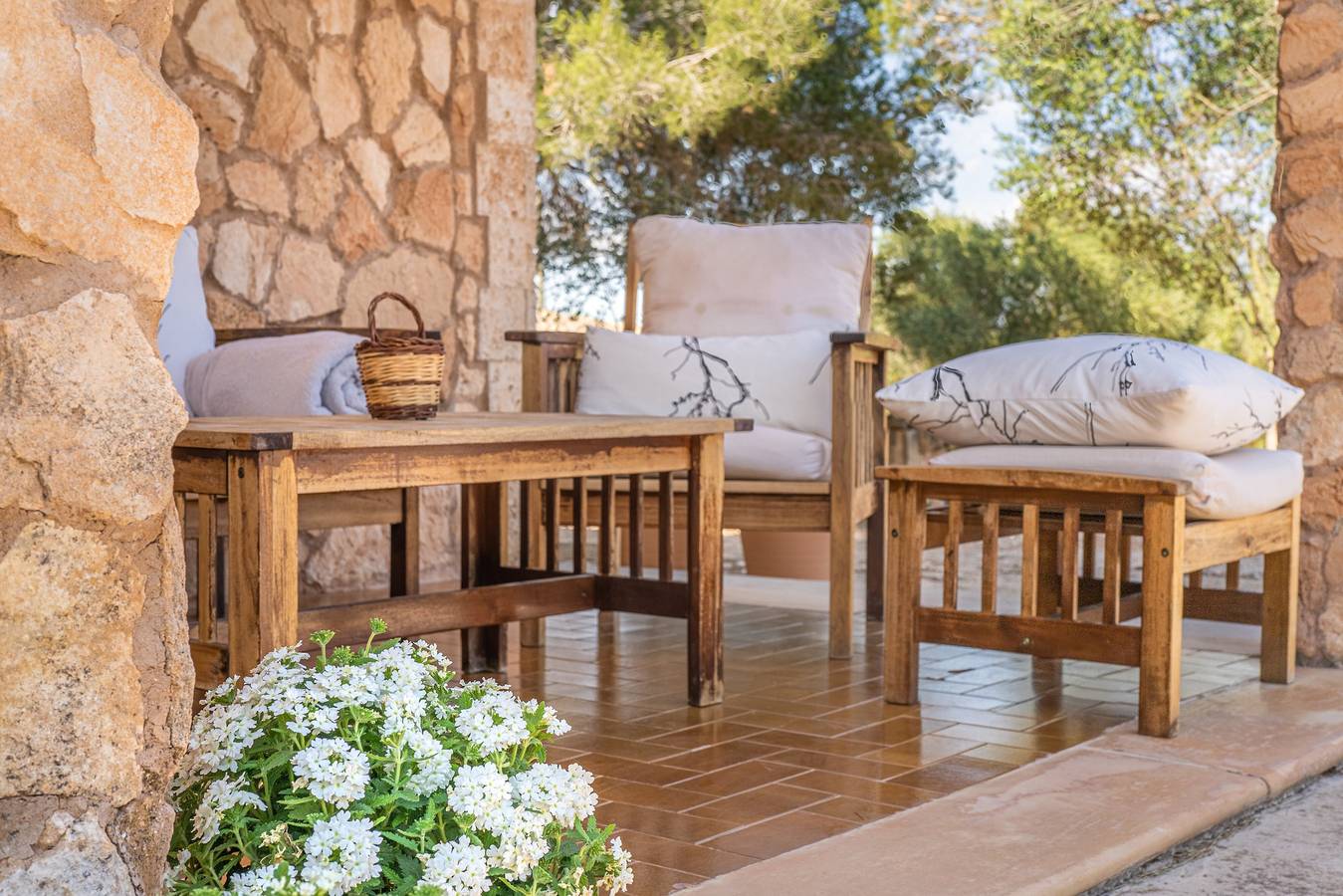 Casa de férias 'S'escodra' com vista para a montanha, jardim e Wi-Fi in Llucmajor, Majorca (Sul)