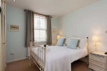 Cottage für 4 Personen in London, Südostengland, Bild 1
