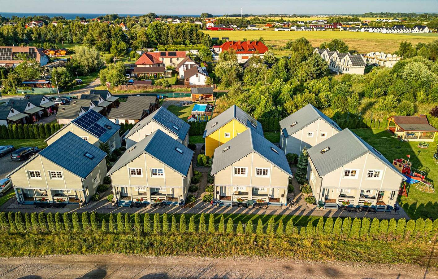 Ferienhaus für 7 Personen mit Terrasse in Gaski, Powiat Koszaliński