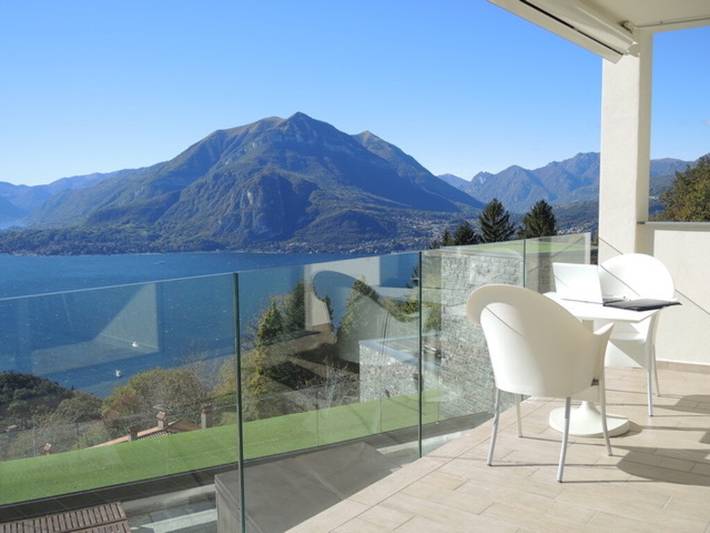 Agriturismo per 2 persone, con Balcone e Idromassaggio nonché Sauna e Vista lago