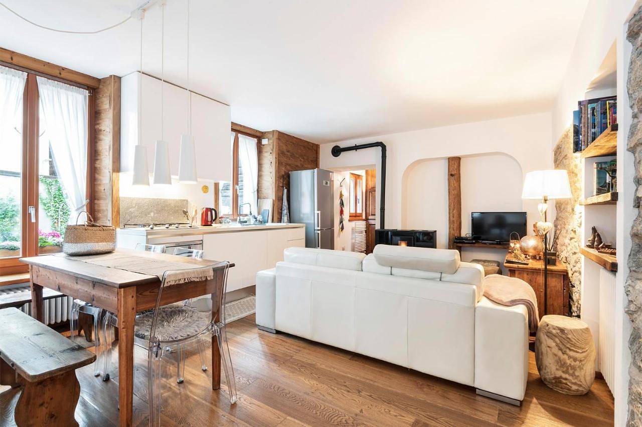 Appartamento intero, Appartamento Casa Weisstor con patio, giardino e orti vista Monte Rosa in Borca (Macugnaga), Macugnaga