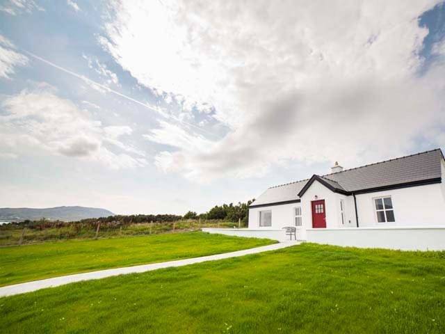 Holiday rental for 6 people, with Terrace and Garden as well as View in Achill Island