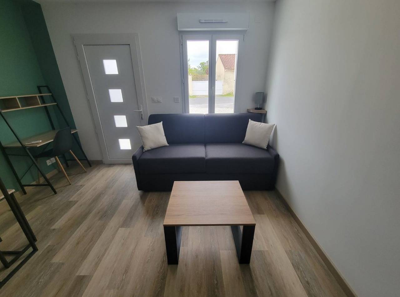 Studio entier, Ljc Loc du Marais – Studio in Courçon, Région de La Rochelle