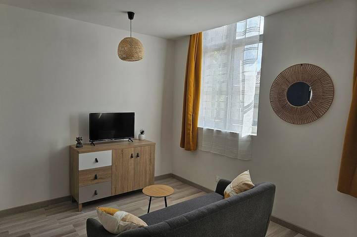 Appartement entier, Appartements Design Centre Valenciennes Gare et Tram à pied in Valenciennes, Région de Valenciennes