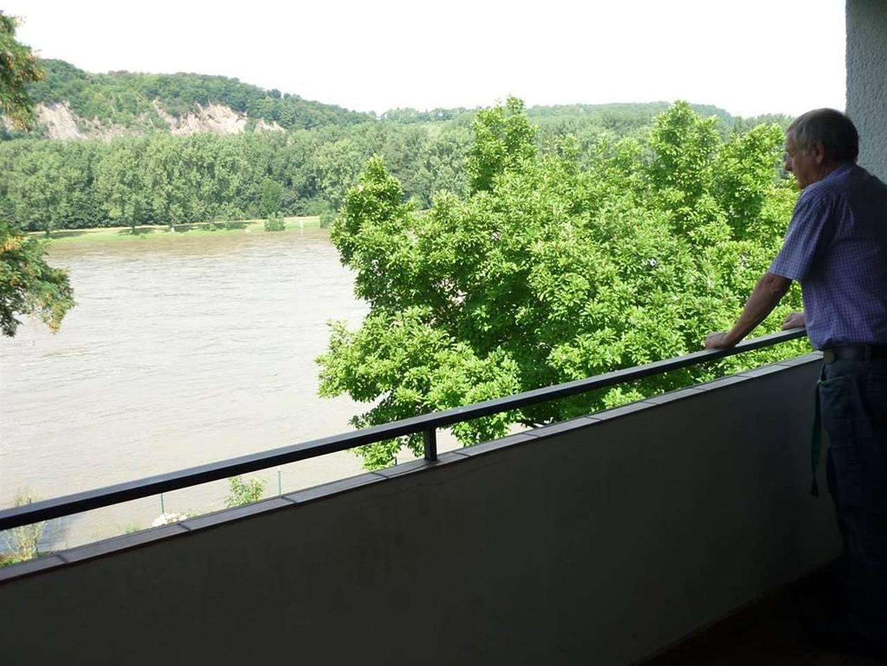 Ganze Ferienwohnung, Ferienwohnung Rheinfels - Appartement mit Rheinblick in Koblenz, Osteifel