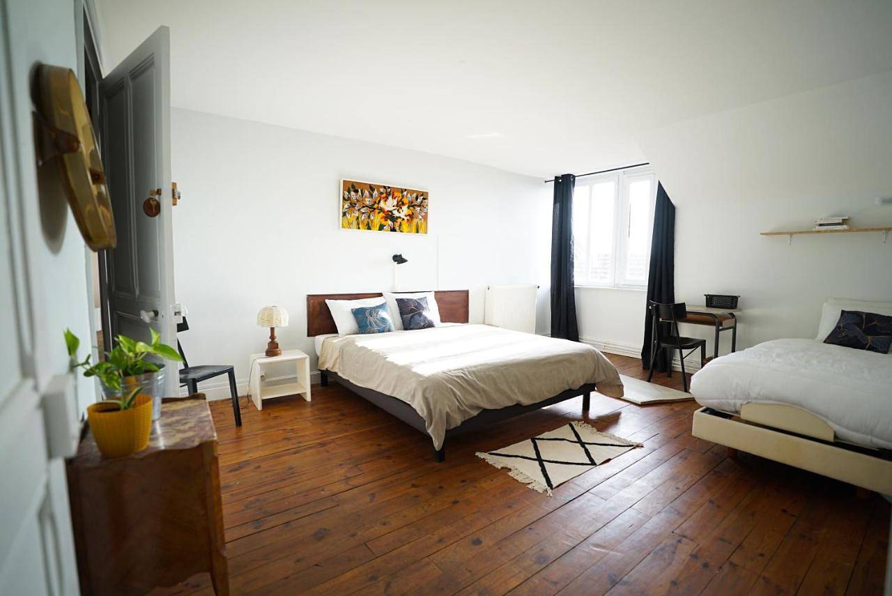 Appartement de vacances entier, Double Room in Saint-Jodard, Région de Roanne