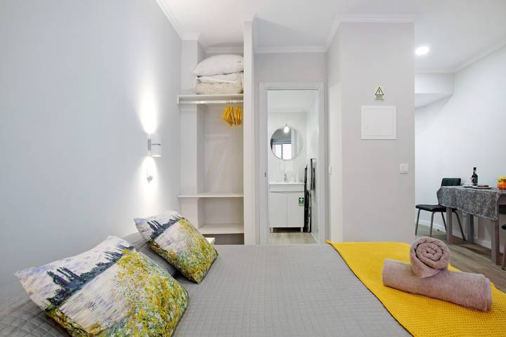 Appartement entier, Appartement 'Família Dória Nóbrega T0' avec Wi-Fi et Climatisation in Funchal (Sé), Île de Madère