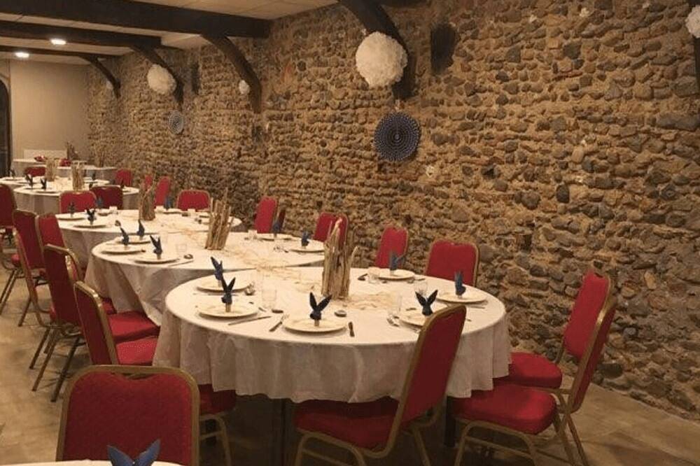 Apartamento entero, Seminar room - Chapelle St Nicolas in Roanne, Región de Roanne