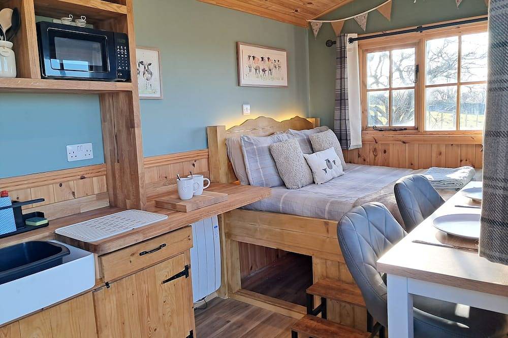 Croft head Shepherd's hut on traditional Lakeland farm in Lake District