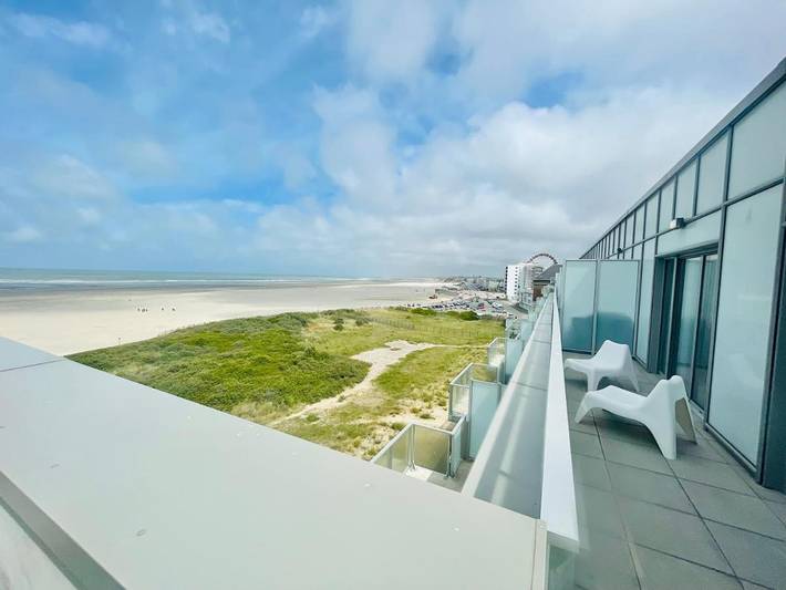 Location de vacances pour 8 personnes, avec balcon et vue à Berck