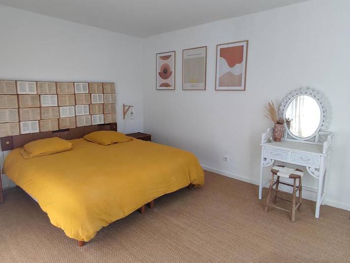 Gîte pour 2 personnes, avec vue ainsi que terrasse et jardin à Tavel - 4