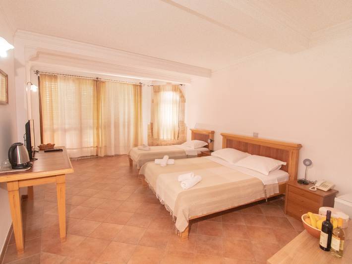 Chambre d’hôte pour 4 personnes, avec balcon/terrasse au Monténégro - 3