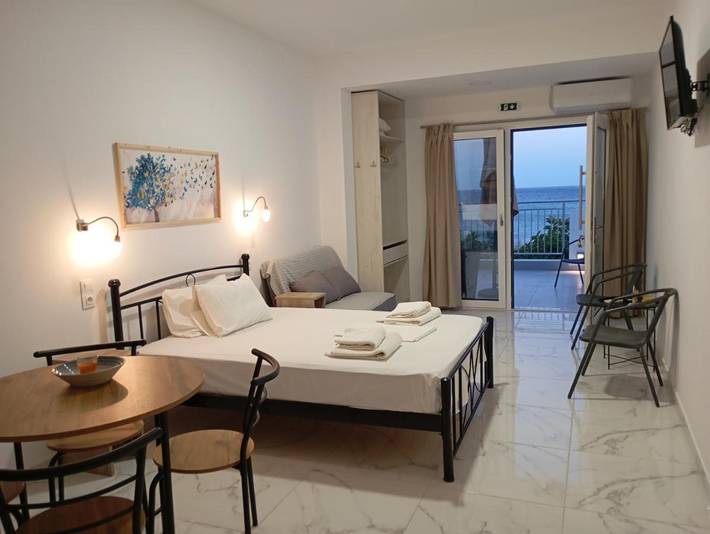 Gîte pour 4 personnes, avec vue et jardin dans Makri Gialos - 4