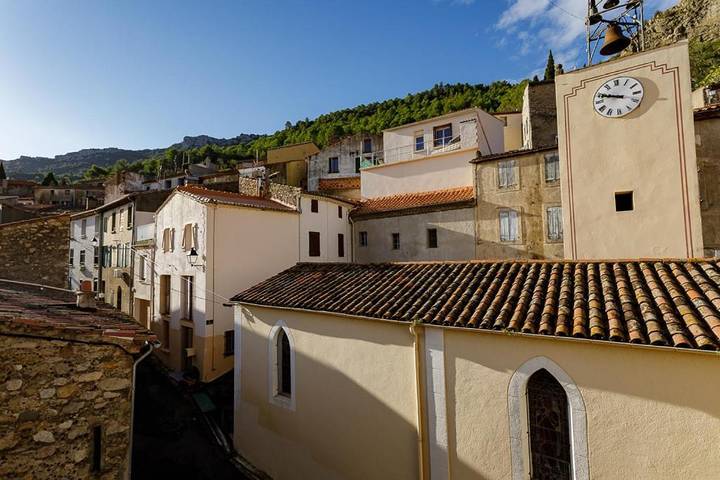 Location de vacances pour 2 personnes, avec vue et balcon à Padern - 3