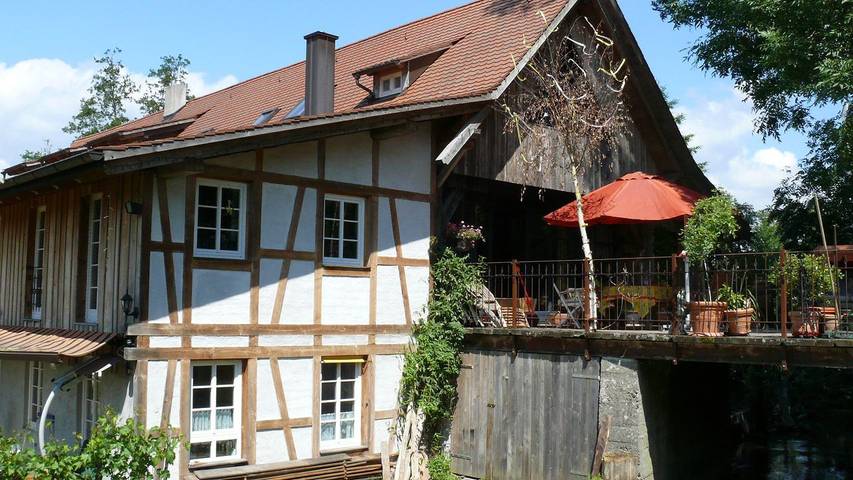 Vacation rental for 4 people, with terrace and garden as well as sauna, child-friendly in Salem