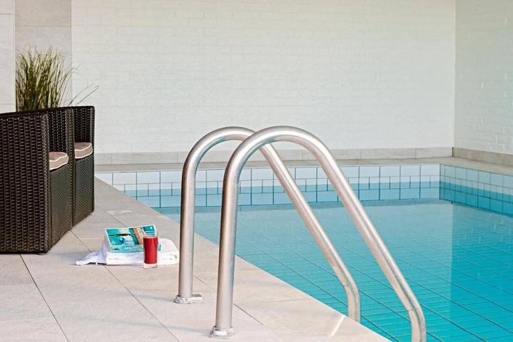 Hotell för 4 Personer, med pool samt trädgård och terass och bastu i Kalmar