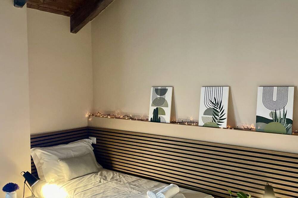 2bedrooms Apartment (4 pax) Residence Matteotti Novara in Novara, Provincia de Novara