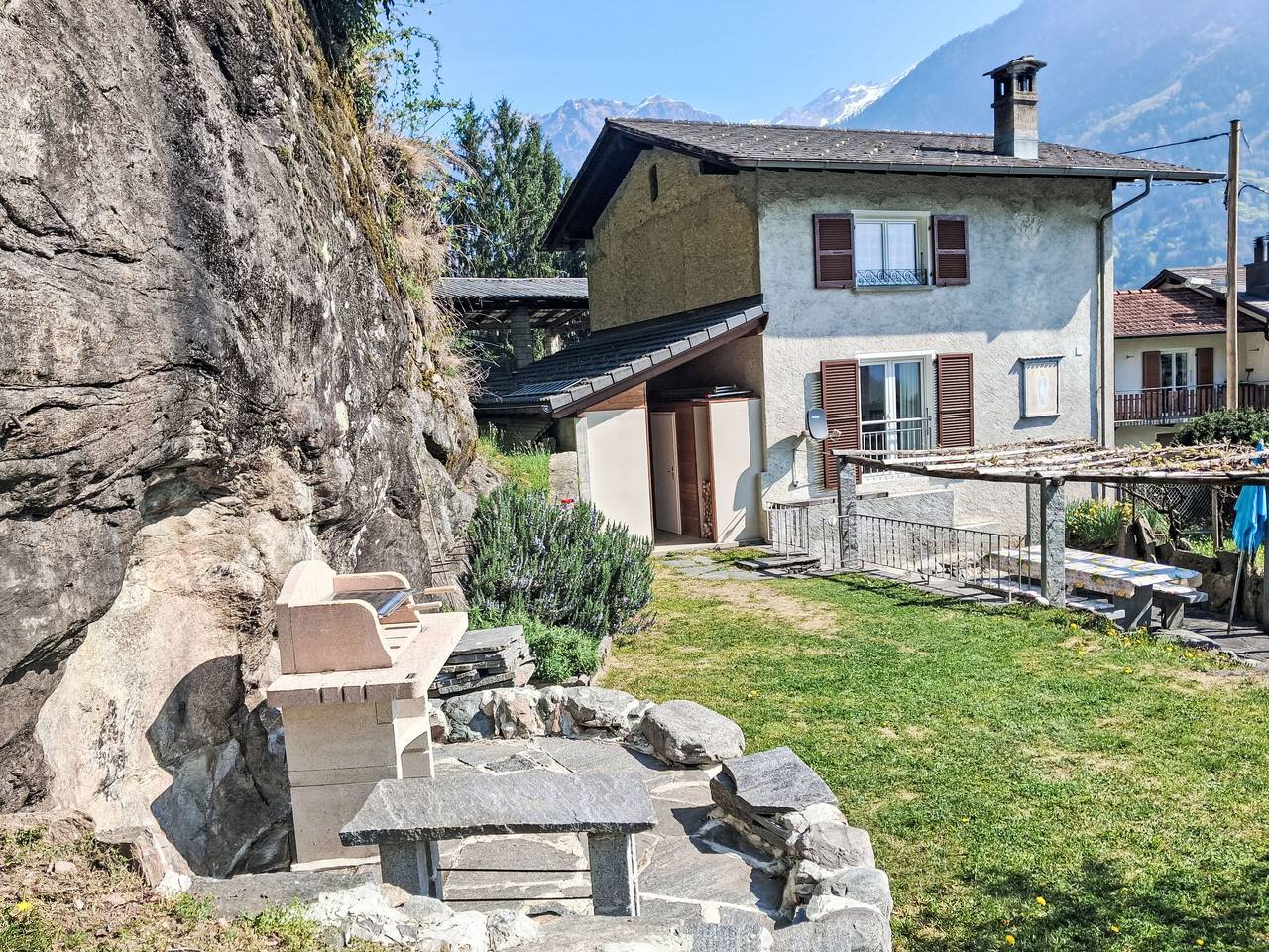'Cà da Rör' mit Bergblick in Acquarossa, Lepontinische Alpen