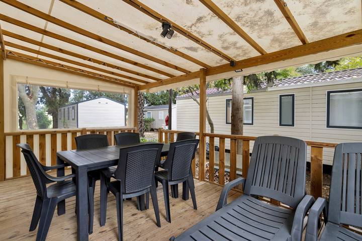 Mobilheim 'Bienvenue' mit privater Terrasse, WLAN und Klimaanlage, Baujahr 2023 in Saint-Cyprien, Mittelmeerküste (Frankreich)