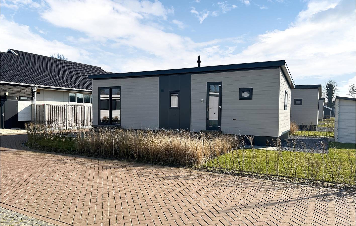 Ferienhaus für 4 Personen mit Pool in Scherpenisse, Niederländische Nordsee
