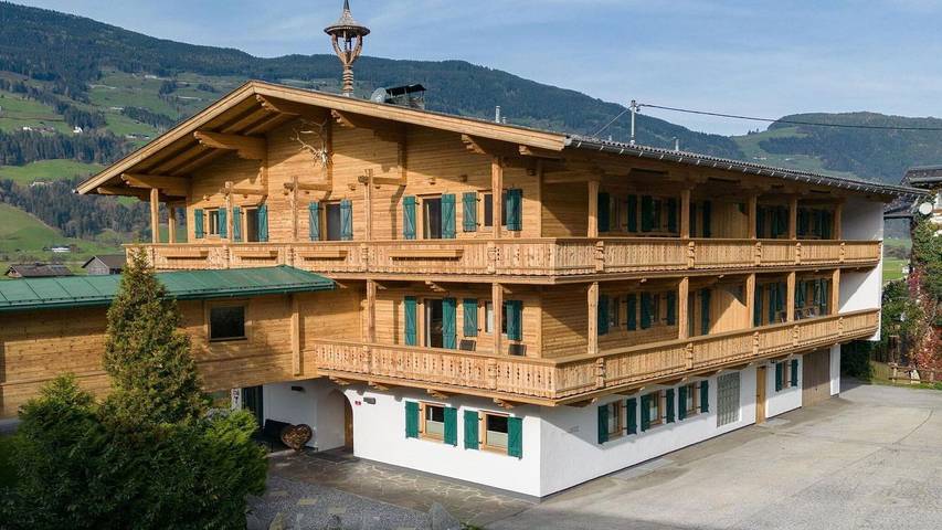 Hütte für 2 Personen, mit Terrasse und Garten sowie Sauna in Fügen