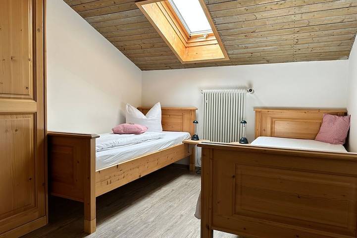 Ferienwohnung für 4 Personen, mit Garten in Rottenbuch - 2