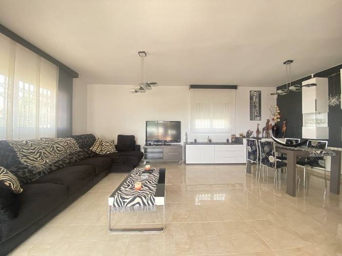 Gîte pour 8 personnes, avec piscine et terrasse dans Segur de Calafell - 3