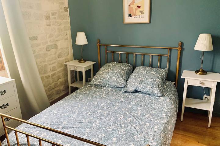 Location de vacances pour 20 personnes, avec jardin à Cherves-Richemont - 4