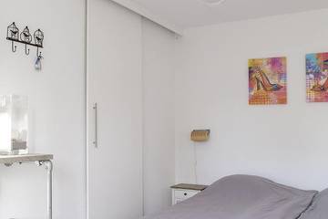 Villa for 6 Guests in Den Haag, North Sea Netherlands, Picture 1