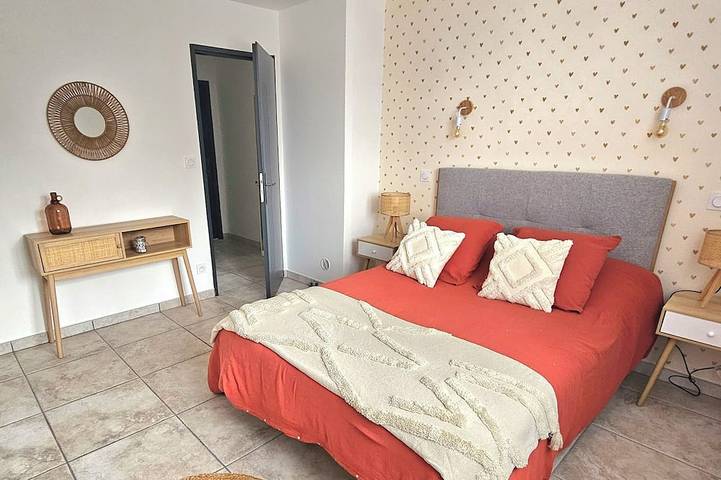 Gîte pour 6 personnes, avec terrasse et jardin à Maraussan - 4