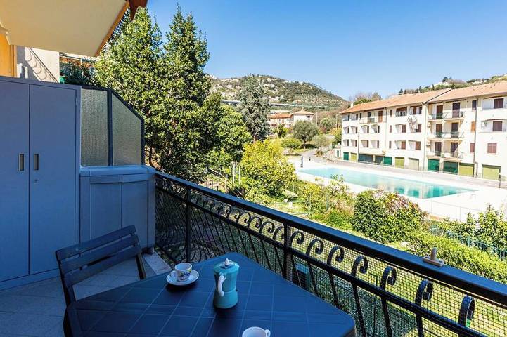 Holiday apartment for 3 people, with garden and pool - 1